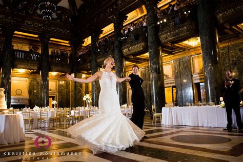 first dance before or after dinner: A dance of time and tradition